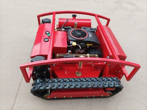 SEKAČKA S RC A GPS NAVIGACÍ SKK80 pásová