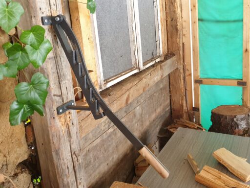 Štípač třísek RNST 1 – nástěnný