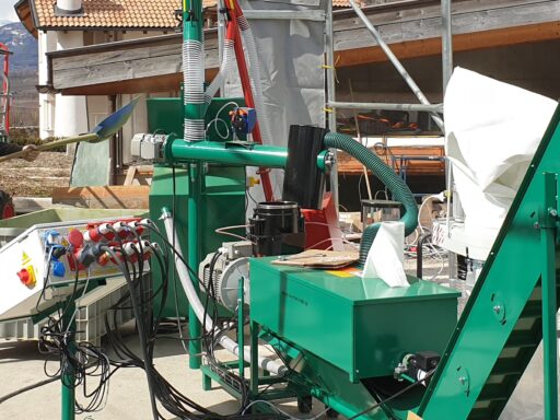 Granulační a peletovací linka MGL200