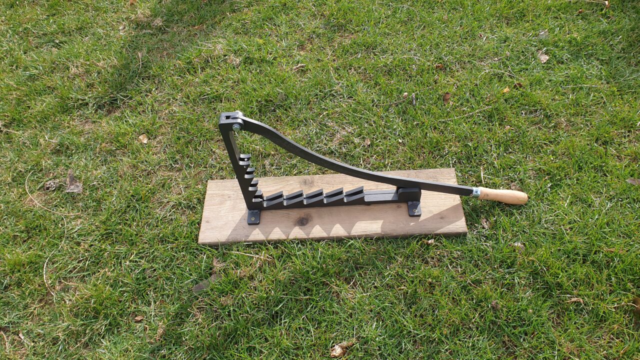 Štípač třísek RNST 4