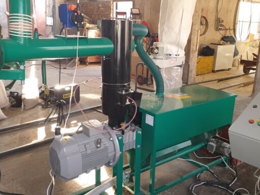 Granulační a peletovací linka MGL200