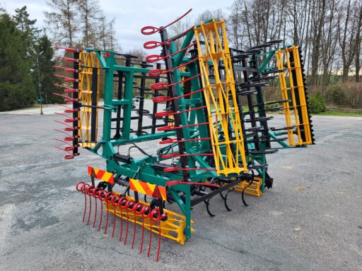 Nesený kompaktor typ KP 4,5 Nesený kompaktor typ KP 4,5