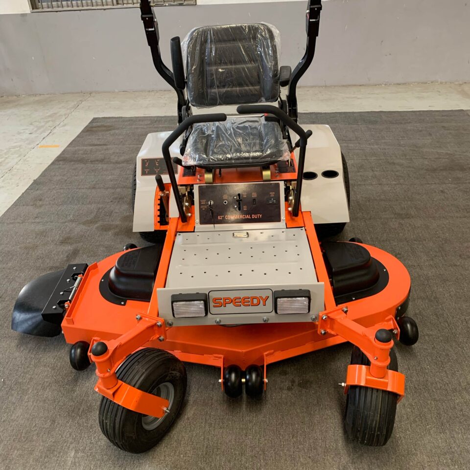 Sekačka s nulovým poloměrem otáčení RIDER SPY48ZTR