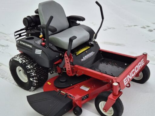 Sekačka na trávu ENCORE 50XL a 60XL – s nulovým poloměrem otáčení – rider