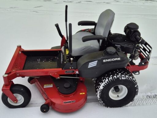 Sekačka na trávu ENCORE 50XL a 60XL – s nulovým poloměrem otáčení – rider Sekačka na trávu ENCORE 50XL a 60XL – s nulovým poloměrem otáčení – rider