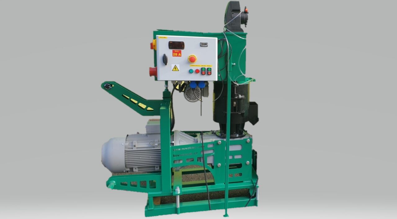 Peletovací lis na ovčí vlnu BN300/ 12kW