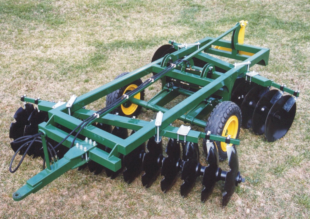 Polonesený diskovy podmítač 3 m Typ PPJ 3 Polonesený diskovy podmítač 3 m Typ PPJ 3