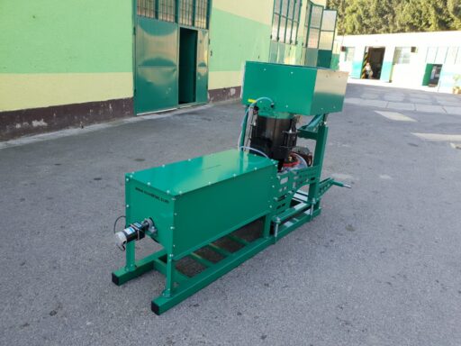 Granulátor – peletovací lis za traktor MGL 600 PTO