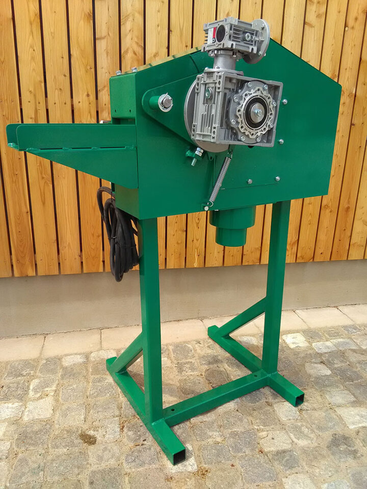 Frézovací drtič dřeva KFD