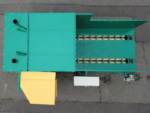 Rozebírač balíků HZ 1300/15 kW